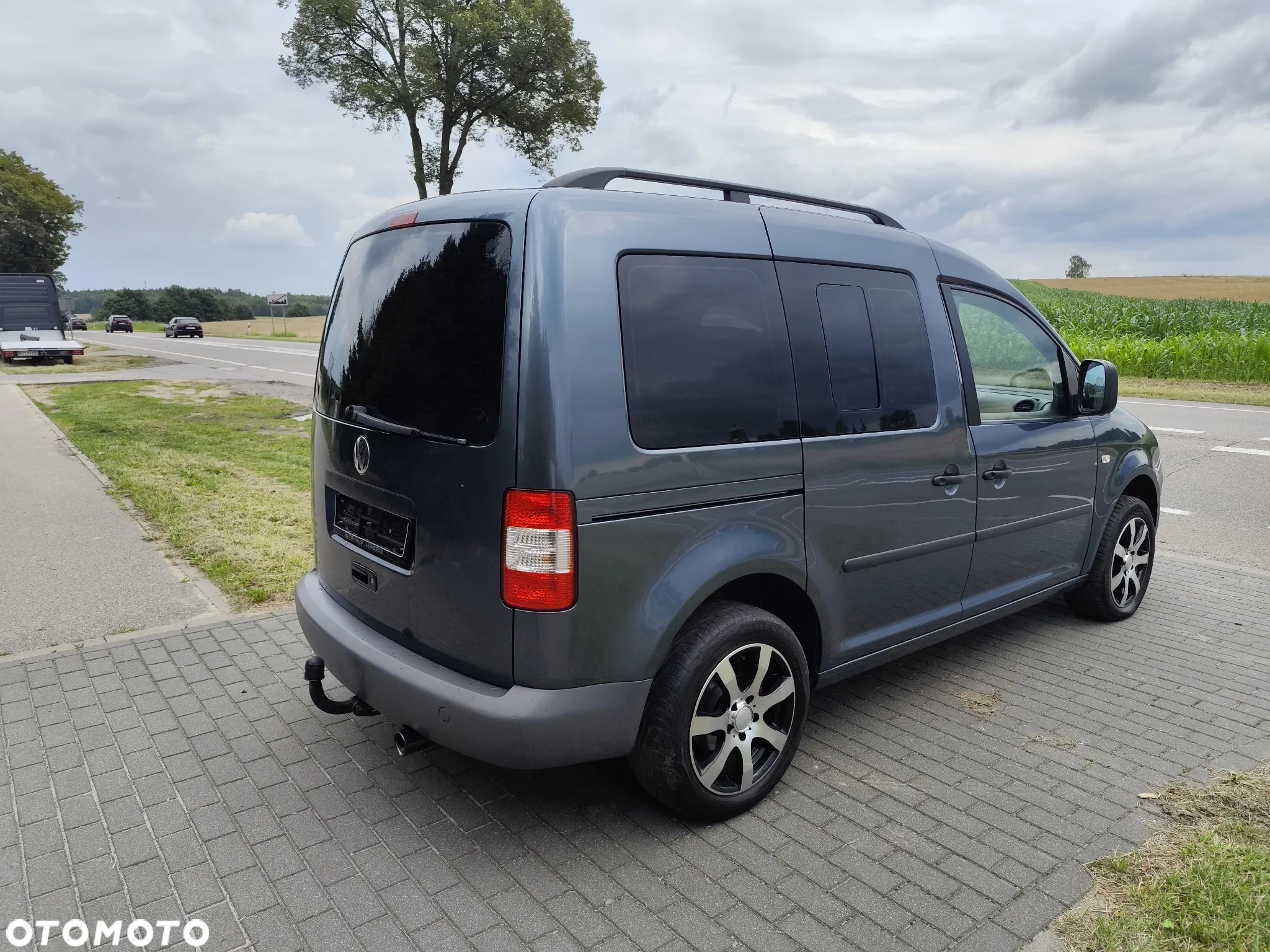 Volkswagen Caddy 2.0 TDI Life - 24