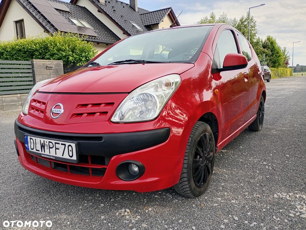 Nissan Pixo - 1