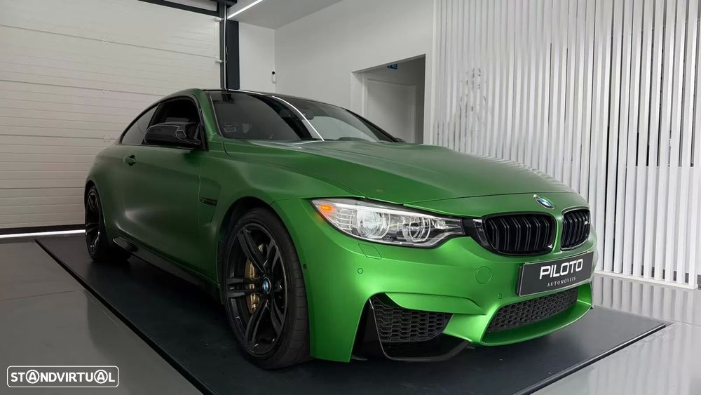 BMW M4 Auto - 6
