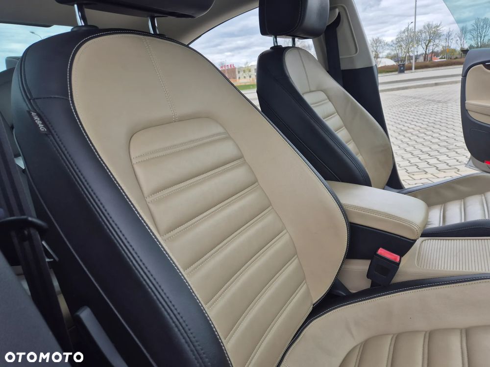 Volkswagen CC 1.4 TSI BlueMotion Technology - 30