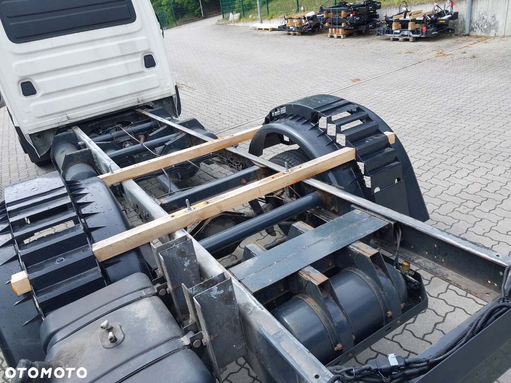 Iveco Daily 70c14G - 11