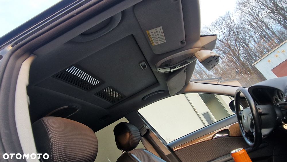 Mercedes-Benz Klasa E 320 CDI Avantgarde DPF Sport Edition AMG - 17