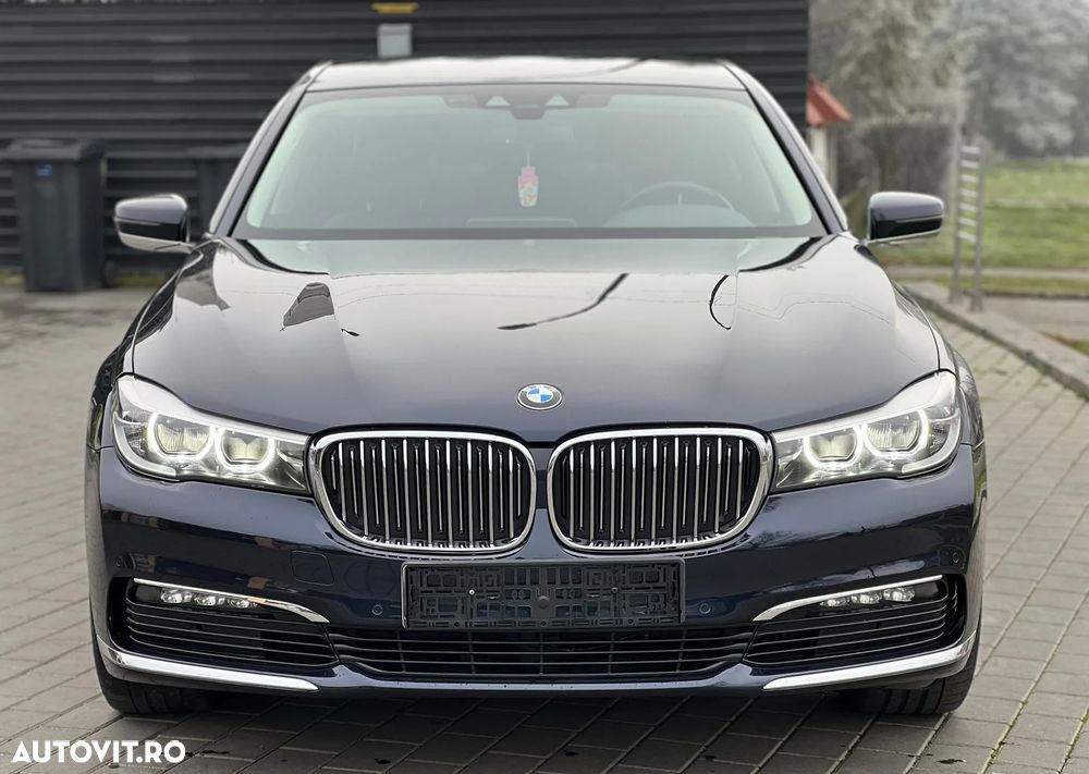 BMW Seria 7 730d xDrive - 10