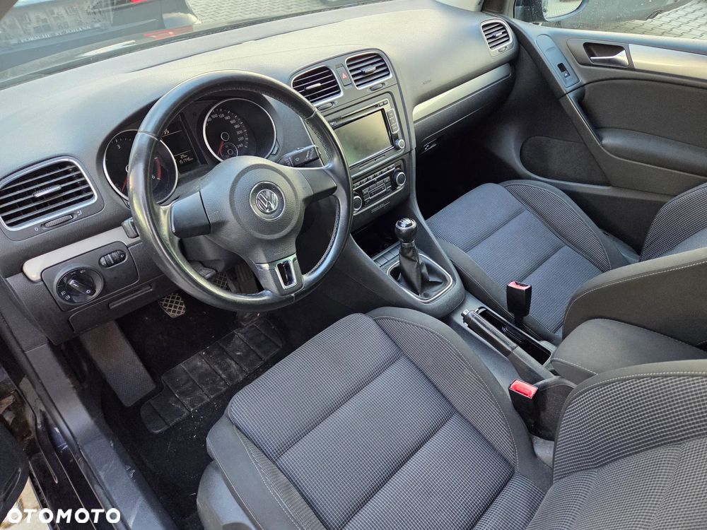 Volkswagen Golf - 5