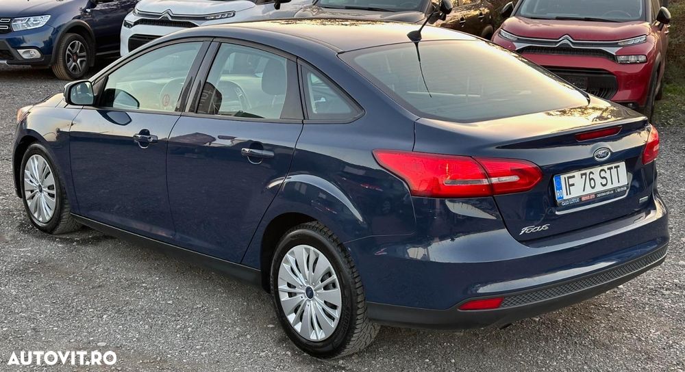 Ford Focus 1.0 EcoBoost Trend - 3