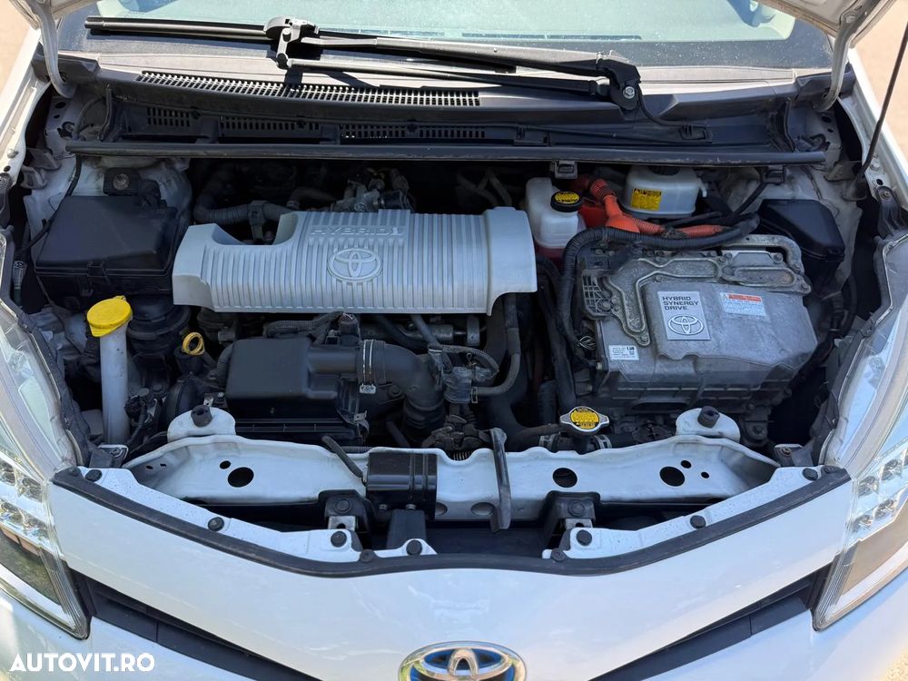 Toyota Yaris 1.5 VVT-i HSD Sol - 8