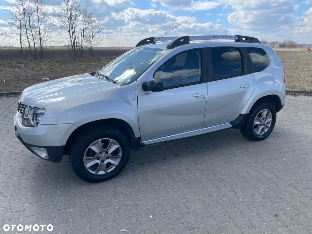Dacia Duster dCi 110 FAP 4x4 Blackshadow - 2