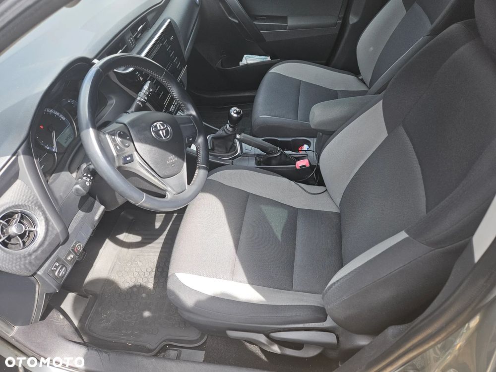 Toyota Auris 1.6 Active - 5