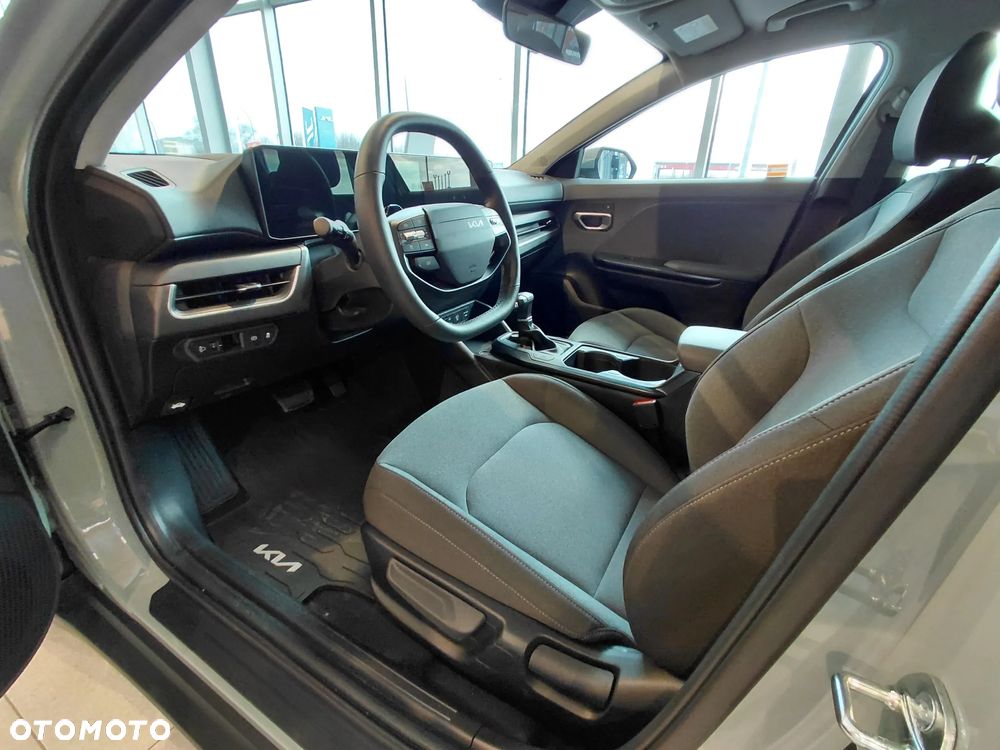 Kia K4 1.6 T-GDI M - 6