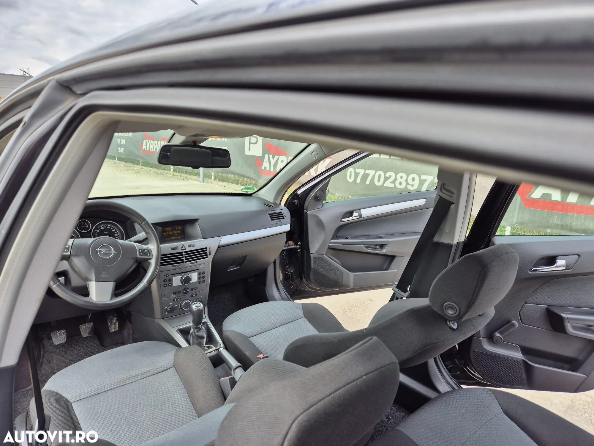Opel Astra Classic 1.6i - 10
