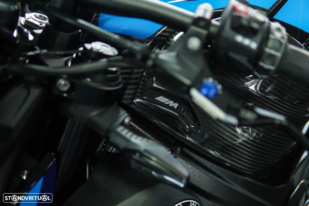 BMW M 1000 R M MOTORSPORT - 23