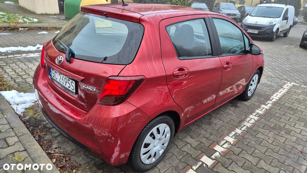 Toyota Yaris 1.33 Premium EU6 - 3