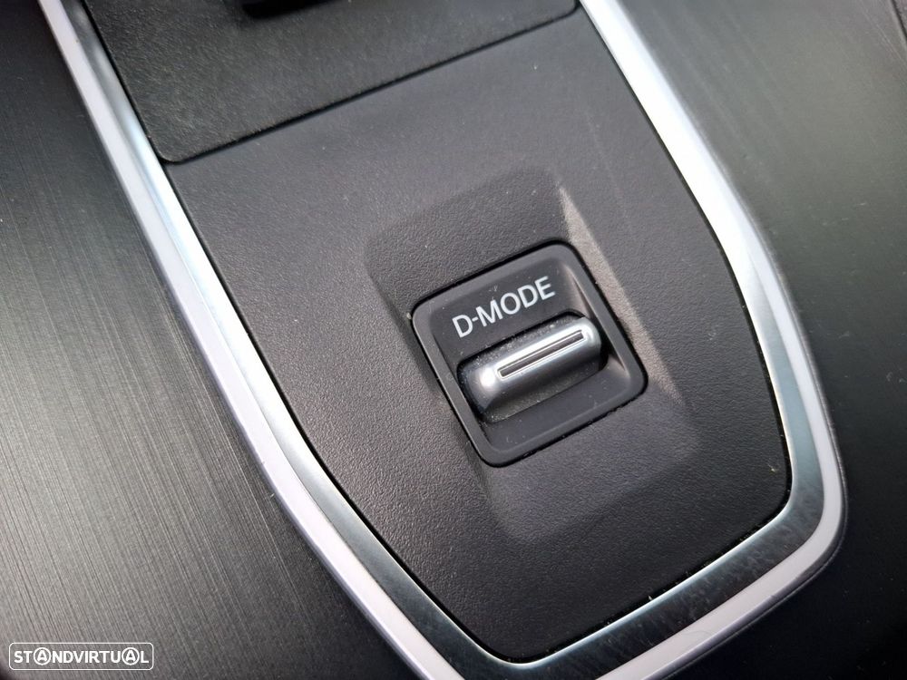 Nissan Qashqai 1.3 DIG-T N-Connecta LED+TT+SKY Xtronic - 22