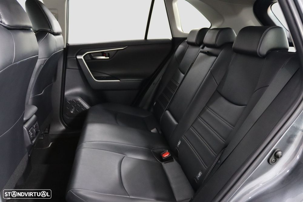 Toyota RAV4 2.5 HDF Exclusive - 16