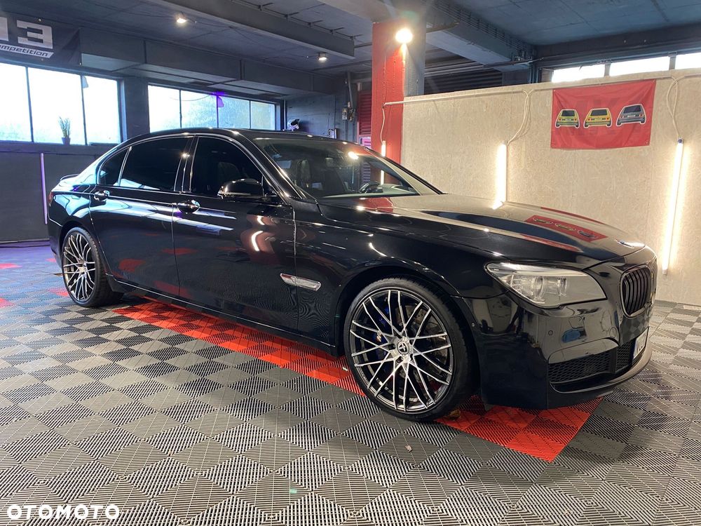 BMW Seria 7 740Li - 1