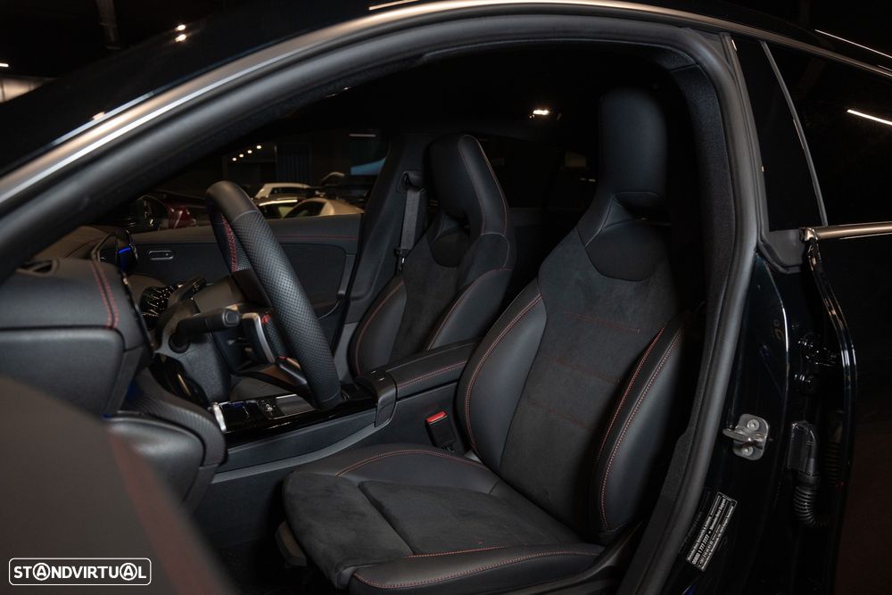 Mercedes-Benz CLA 250 - 12