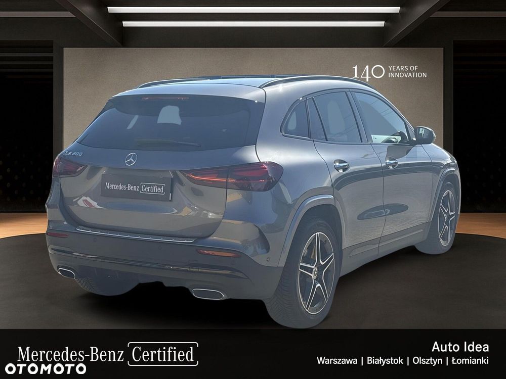 Mercedes-Benz GLA - 6