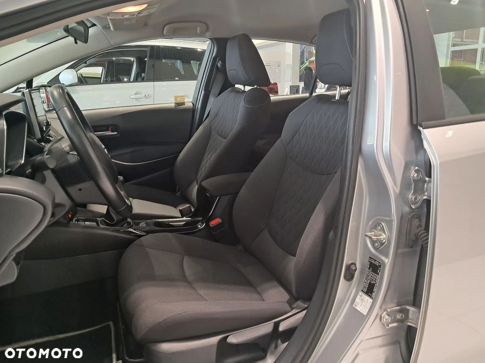 Toyota Corolla - 15