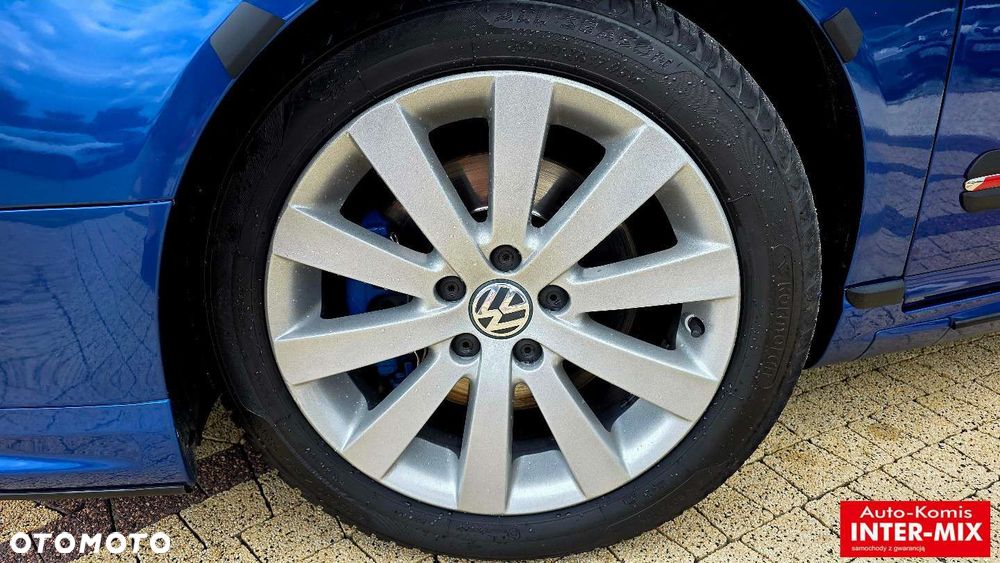 Volkswagen Passat - 2