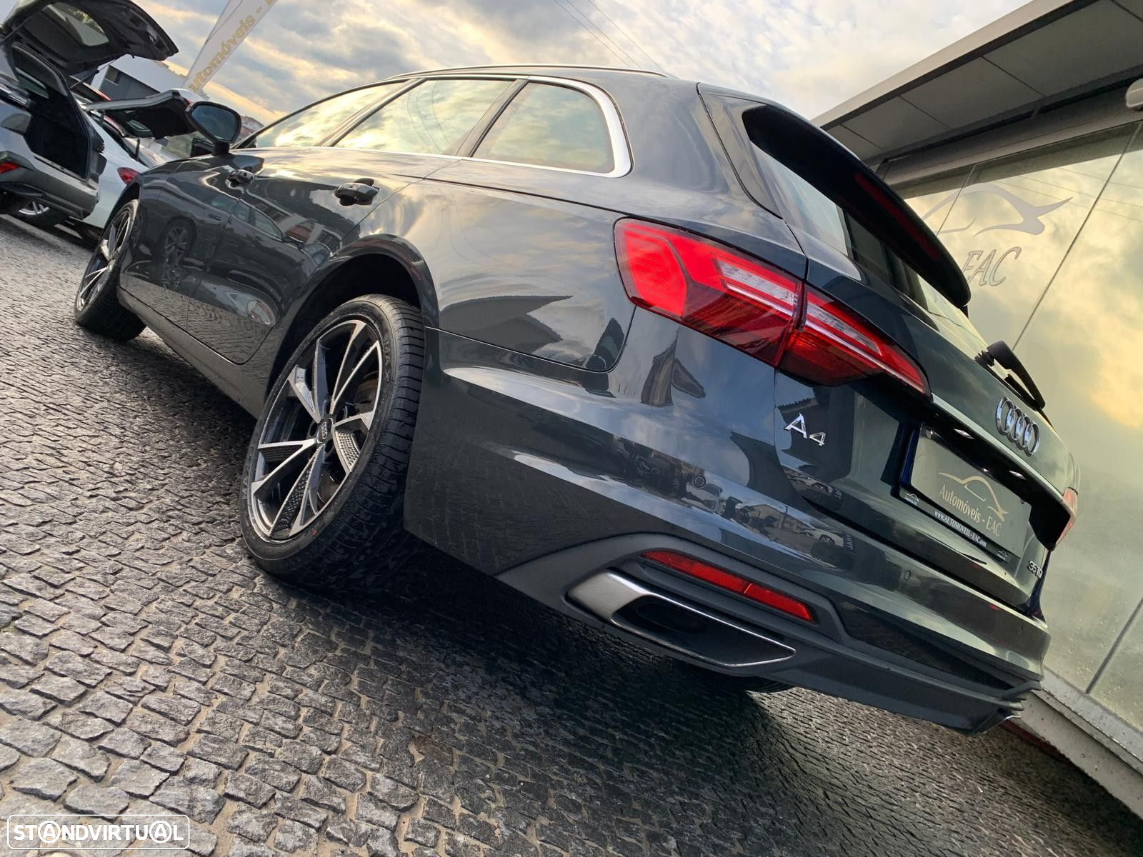 Audi A4 Avant 35 TDI Advanced S tronic - 9