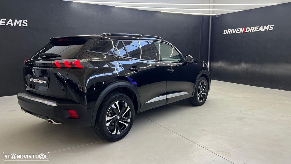 Peugeot 2008 1.2 PureTech Allure Pack EAT8 - 23