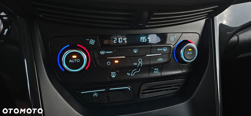 Ford Kuga 1.5 EcoBlue COOL&CONNECT - 13