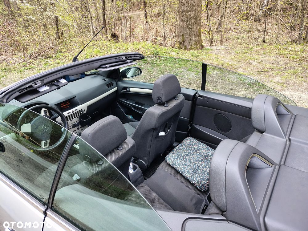 Opel Astra 1.9 CDTI Cosmo - 8