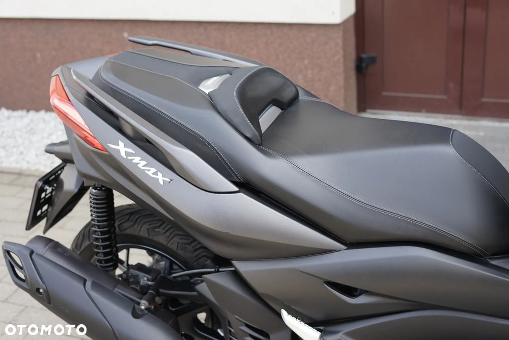 Yamaha X-max - 6