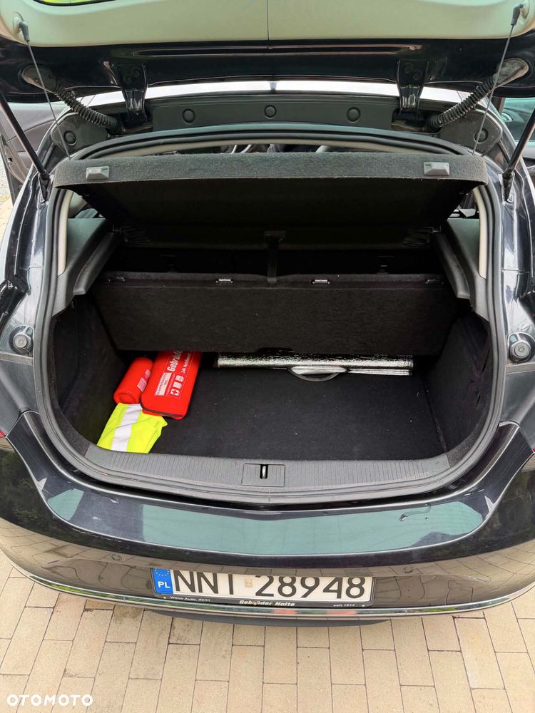 Opel Astra - 8
