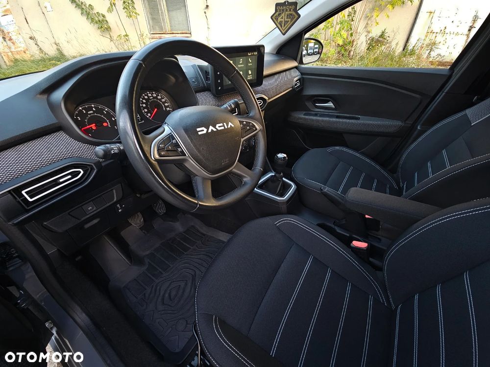 Dacia Jogger 1.0 TCe Expression 7os - 20
