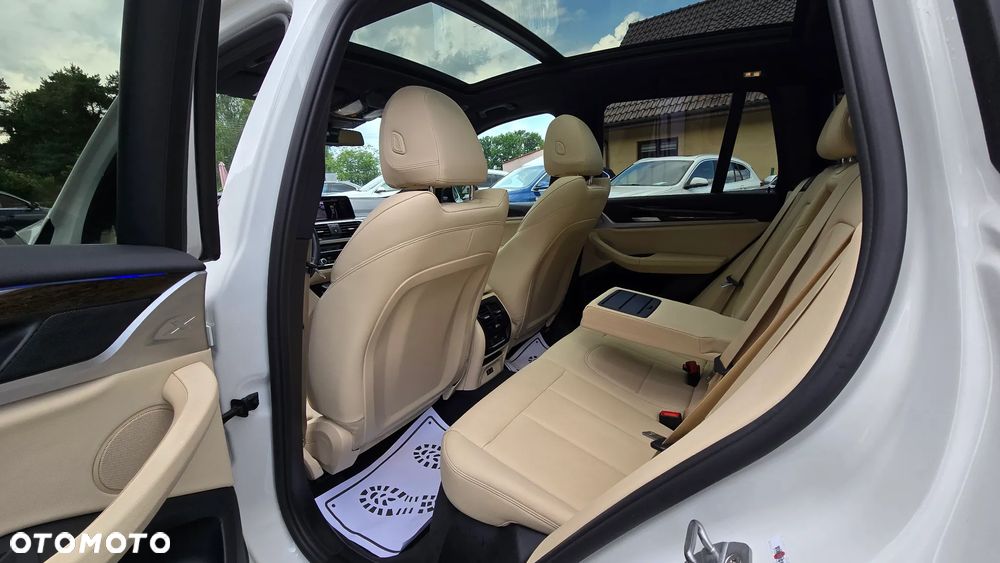 BMW X3 xDrive30i GPF xLine - 18