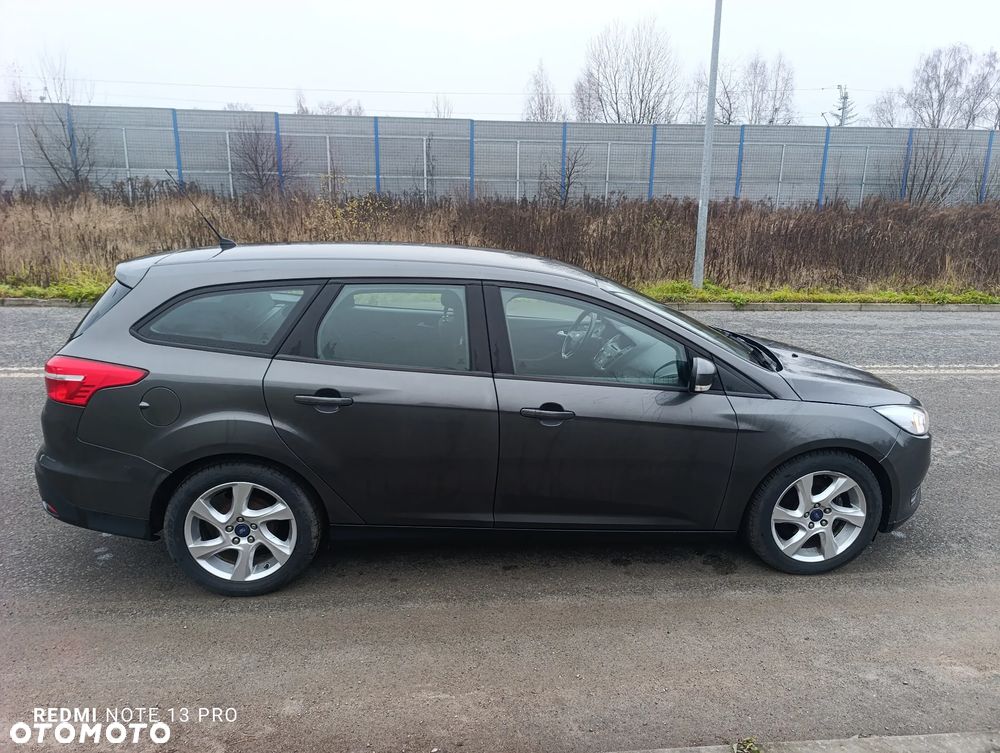 Ford Focus 1.5 TDCi Trend Sport - 6