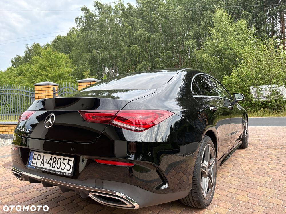 Mercedes-Benz CLA - 12