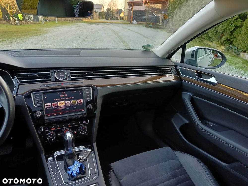 Volkswagen Passat 2.0 TDI SCR (BlueMotion Tech) 4Mot DSG Highline - 36