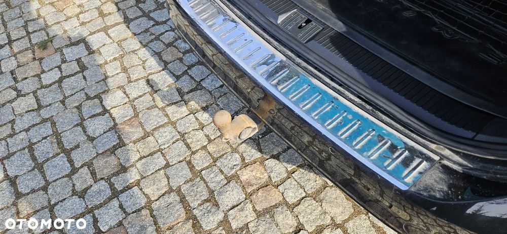 Volkswagen Passat Variant 2.0 TDI SCR DSG Comfortline - 8