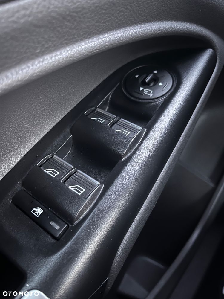 Ford Tourneo Connect Gr 1.5 EcoBlue Titanium - 22