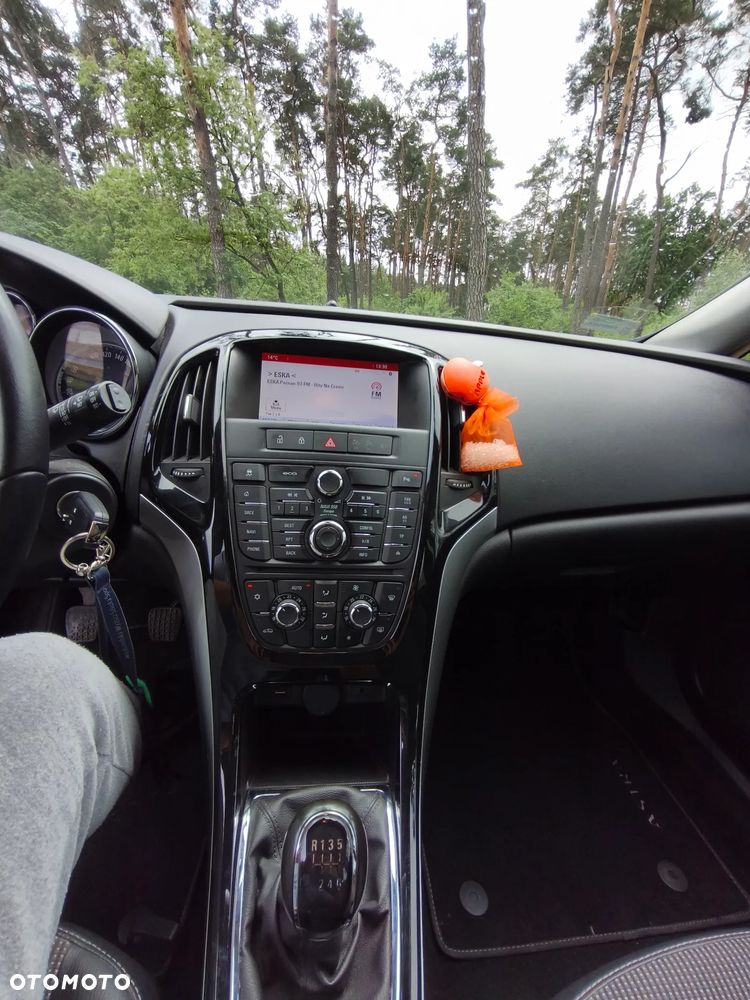 Opel Astra 1.6 CDTI Cosmo - 25