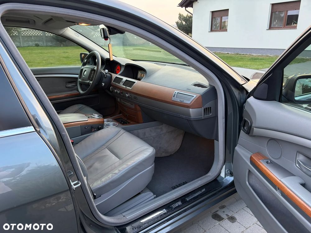 BMW Seria 7 730d - 8