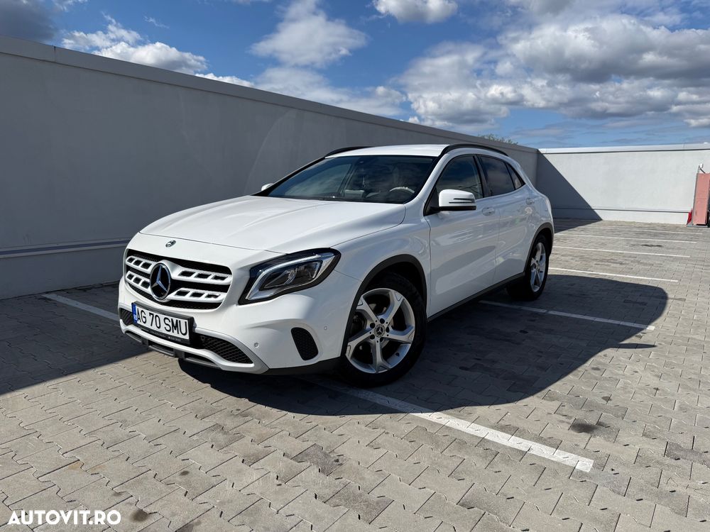 Mercedes-Benz GLA 200 d 4MATIC Aut. - 1