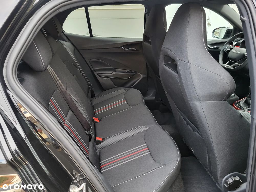 Skoda Fabia 1.0 TSI Monte Carlo - 7