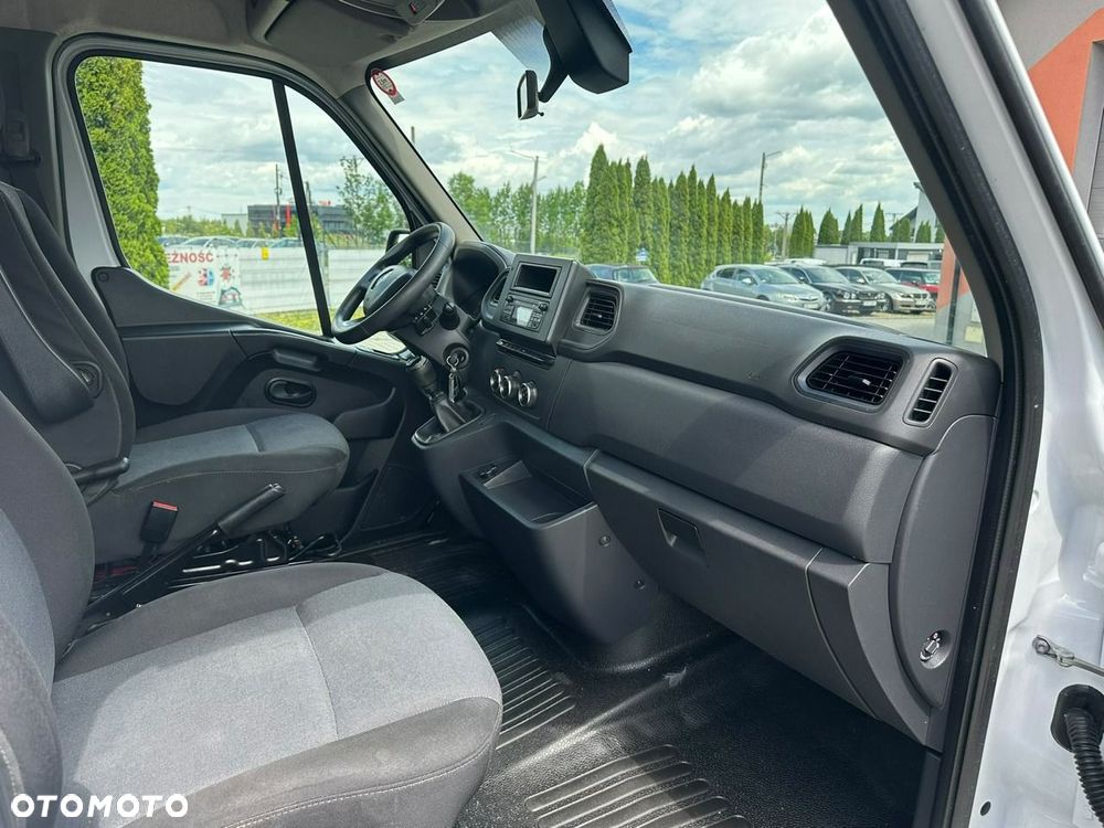 Renault Master - 22
