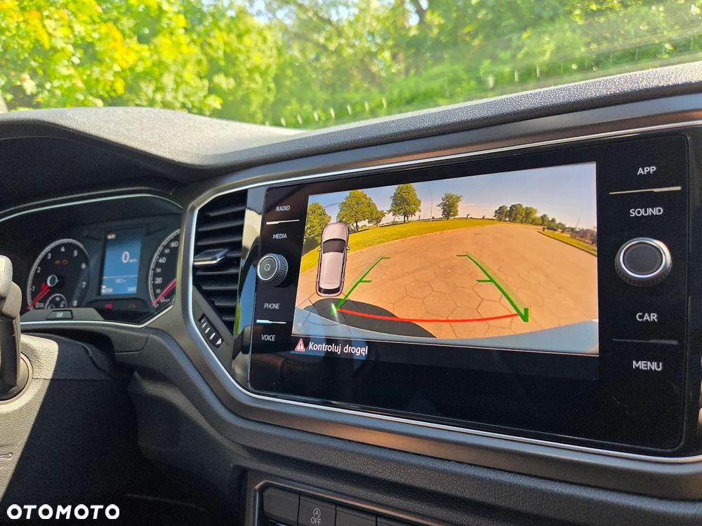 Volkswagen T-Roc 1.5 TSI ACT Advance - 28