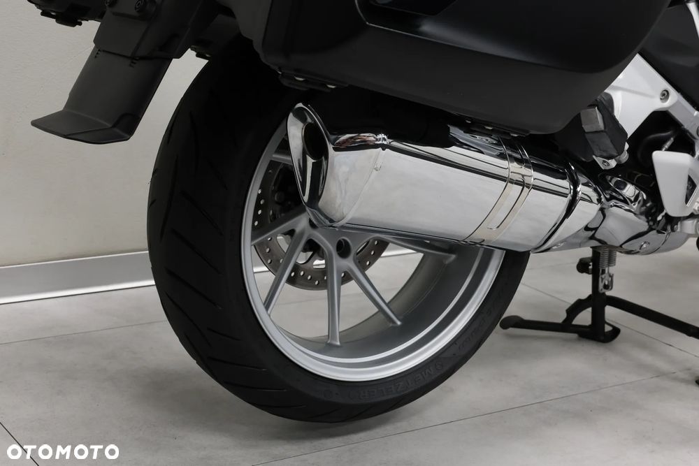 BMW R - 38
