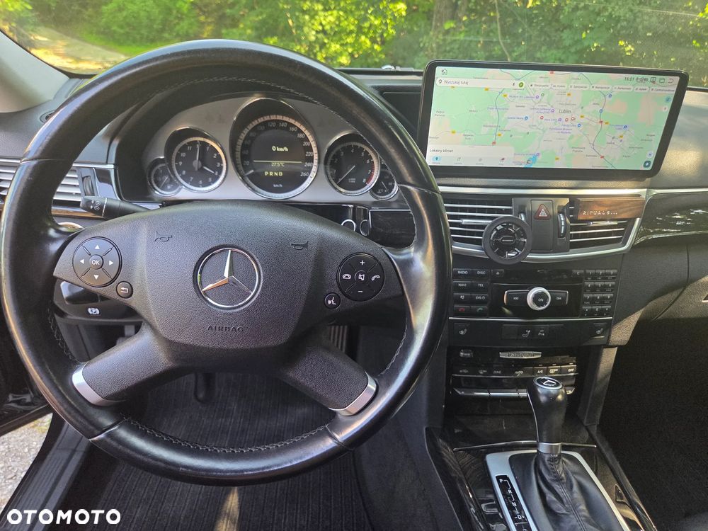 Mercedes-Benz Klasa E - 11