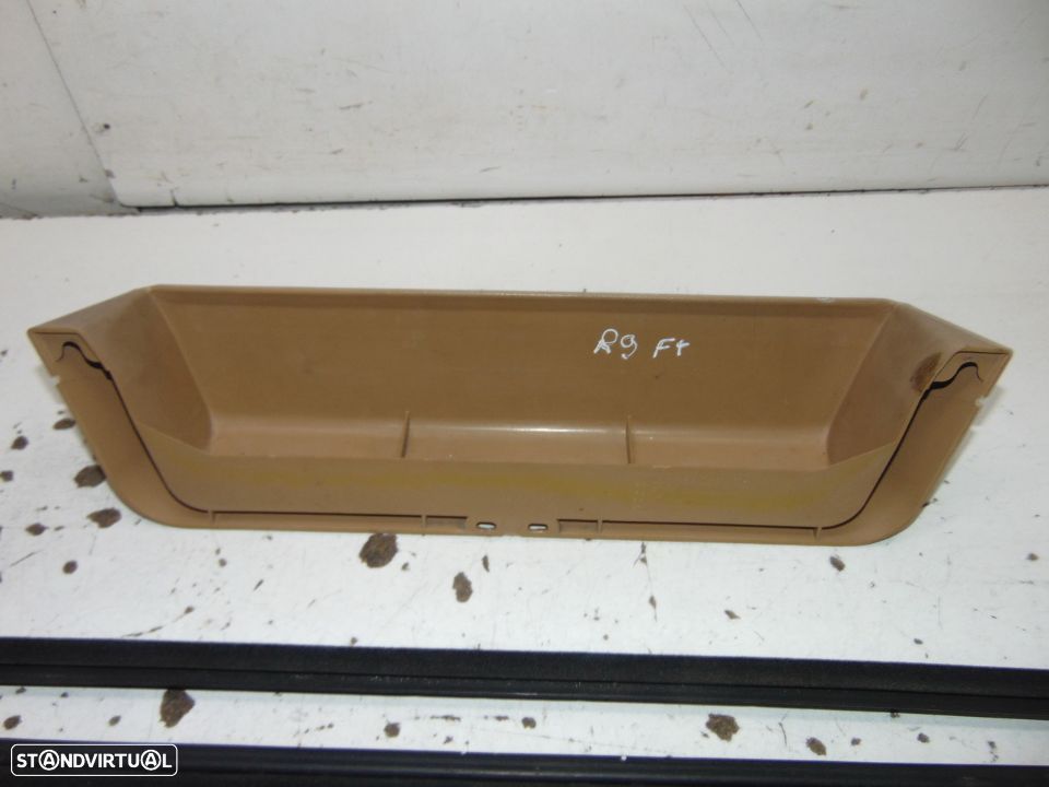 Renault 9 porta objectos/Raspadores - 3