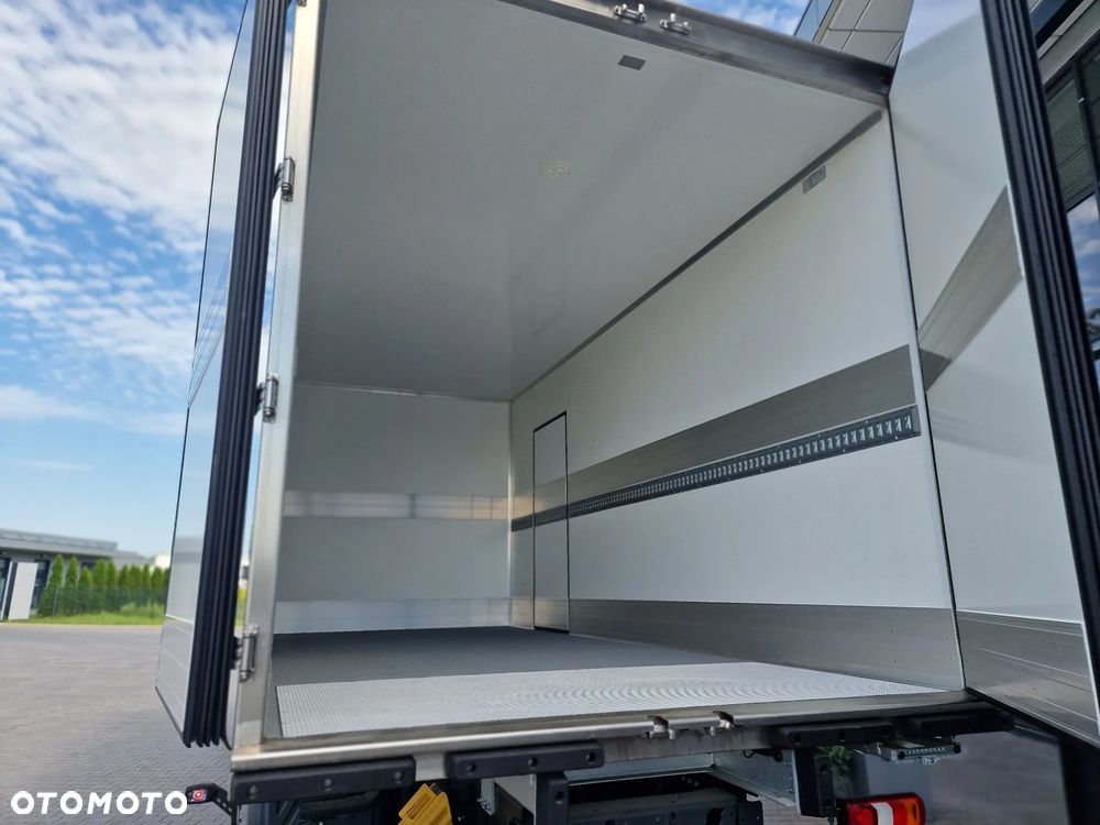 Mercedes-Benz Atego 1527L 4x2 - 7
