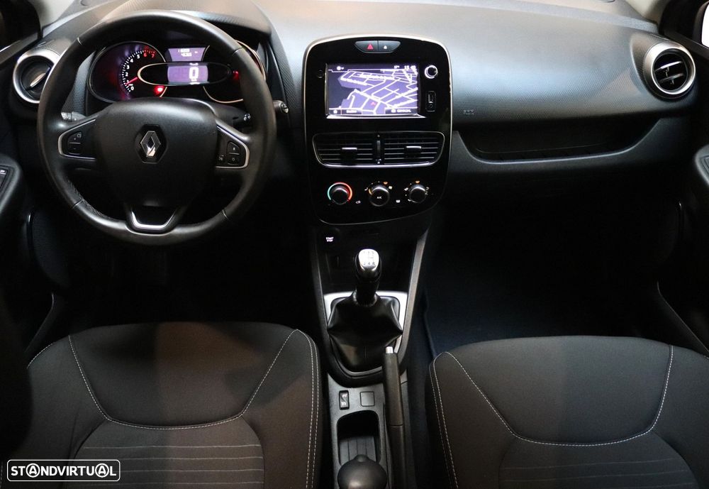 Renault Clio 0.9 TCe Limited - 29
