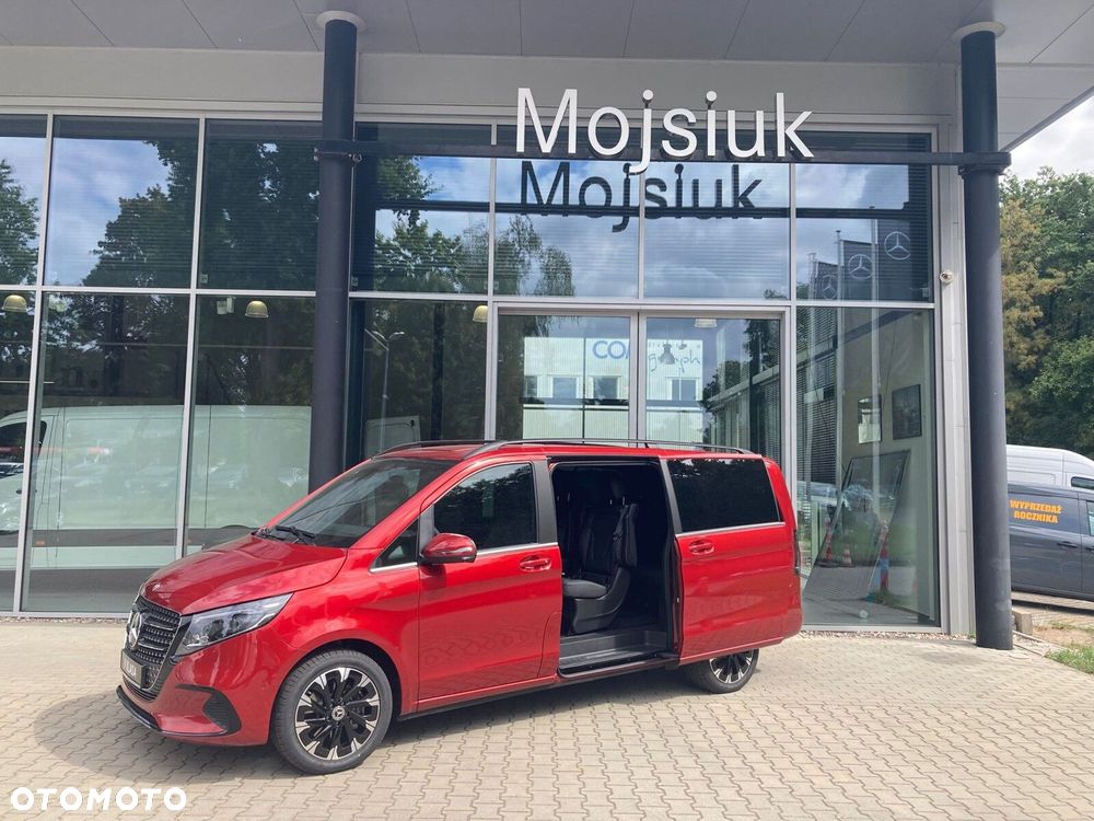 Mercedes-Benz Klasa V - 7