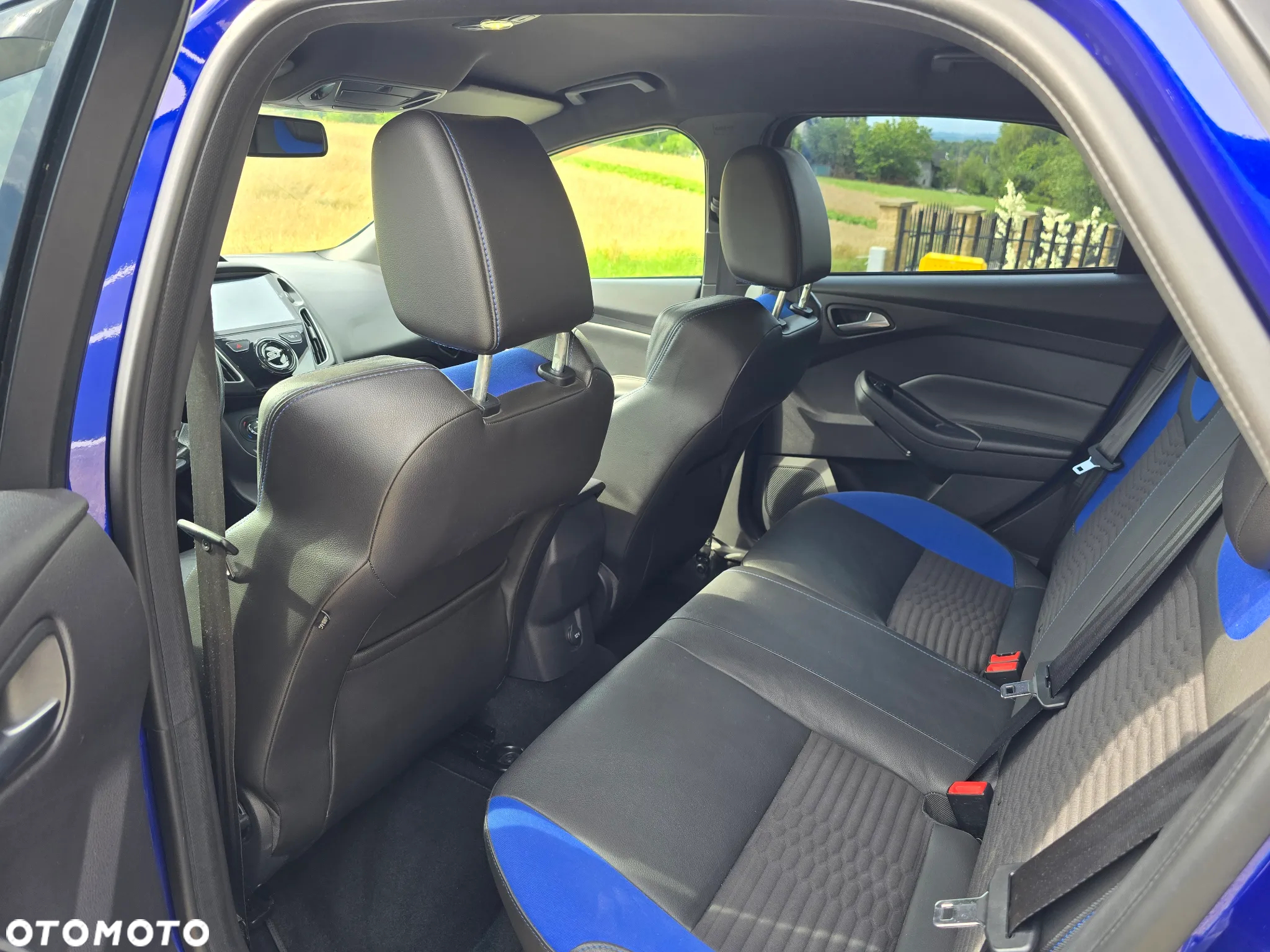 Ford Focus 2.0 EcoBoost ST - 10