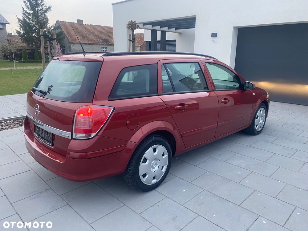 Opel Astra - 16